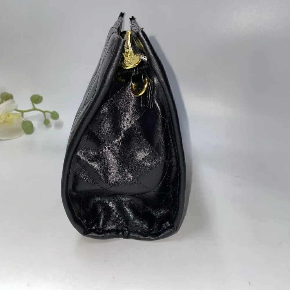 NEW Younique Diamond Stitch Quilted Shoulder Bag